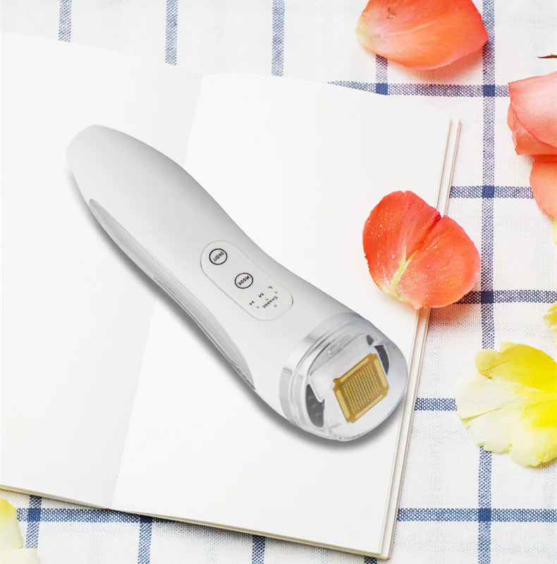 Heat Lifting Facial Device